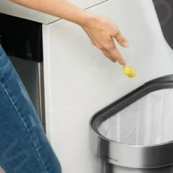 Simplehuman Afvalemmers - Afvalbak Slim 45 L, Wit CW2069 -Exporteren Kraan Lux Winkel 143563f1bcaf6b0d0a1eaccf