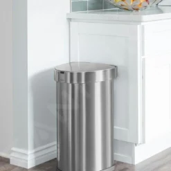 Simplehuman Afvalemmers - Afvalbak Met Sensor, 45 L, Gebrosteld Rvs ST2009 19 Simplehuman Afvalemmers - Afvalbak Met Sensor, 45 L, Gebrosteld Rvs ST2009 -Exporteren Kraan Lux Winkel 734794a4d1080ef87bb749f7