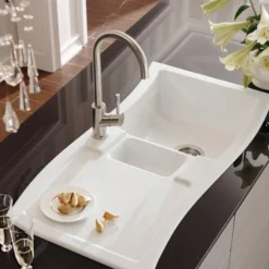 Villeroy & Boch Umbrella - Keukenkraan, Gepolijst Roestvrij Staal 925300LE -Exporteren Kraan Lux Winkel b267c4dda6210272b40f00e7